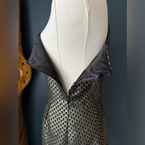 French Connection dress. Size 6 - Picture 6 of 11